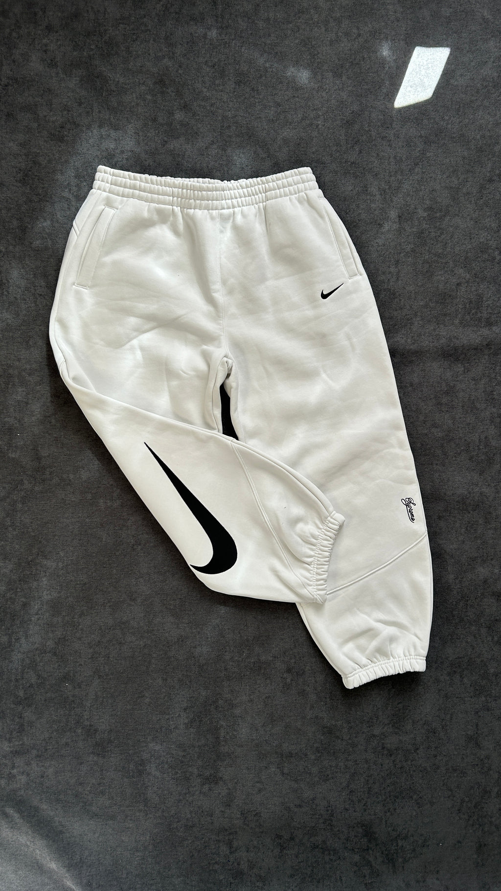 Supreme x Nike Jogging SS25
