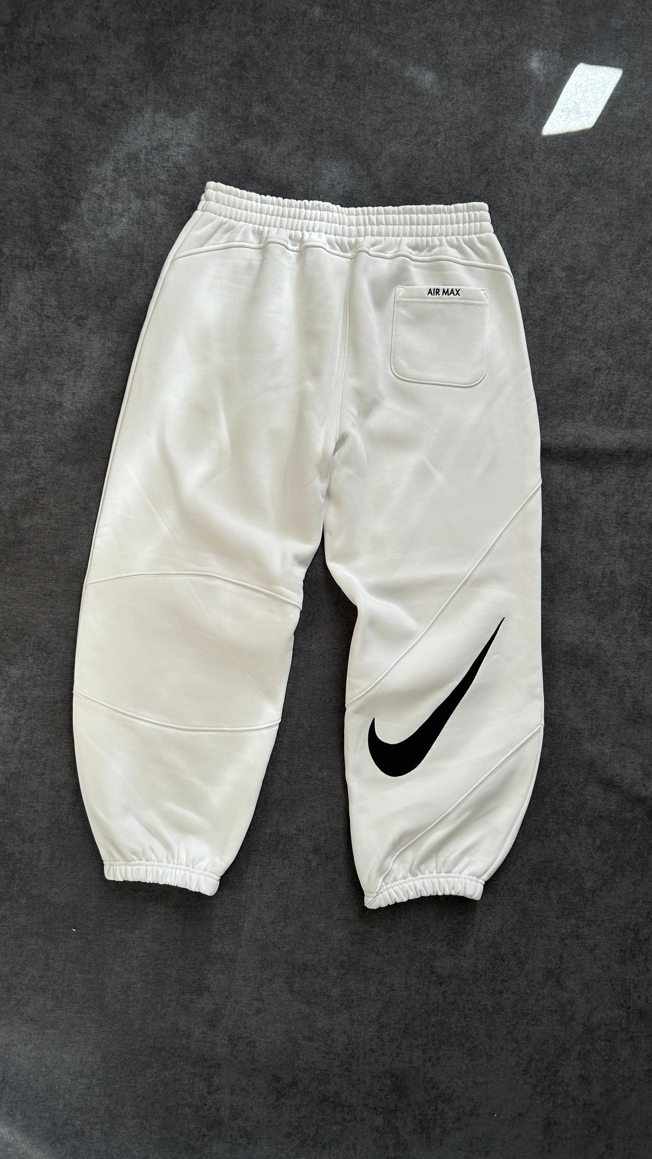 Supreme x Nike Jogging SS25